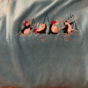 Lot of 2 Christmas tops fleece and t-shirt size 3X